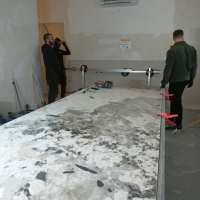 Transport materiałów budowlanych z wniesieniem